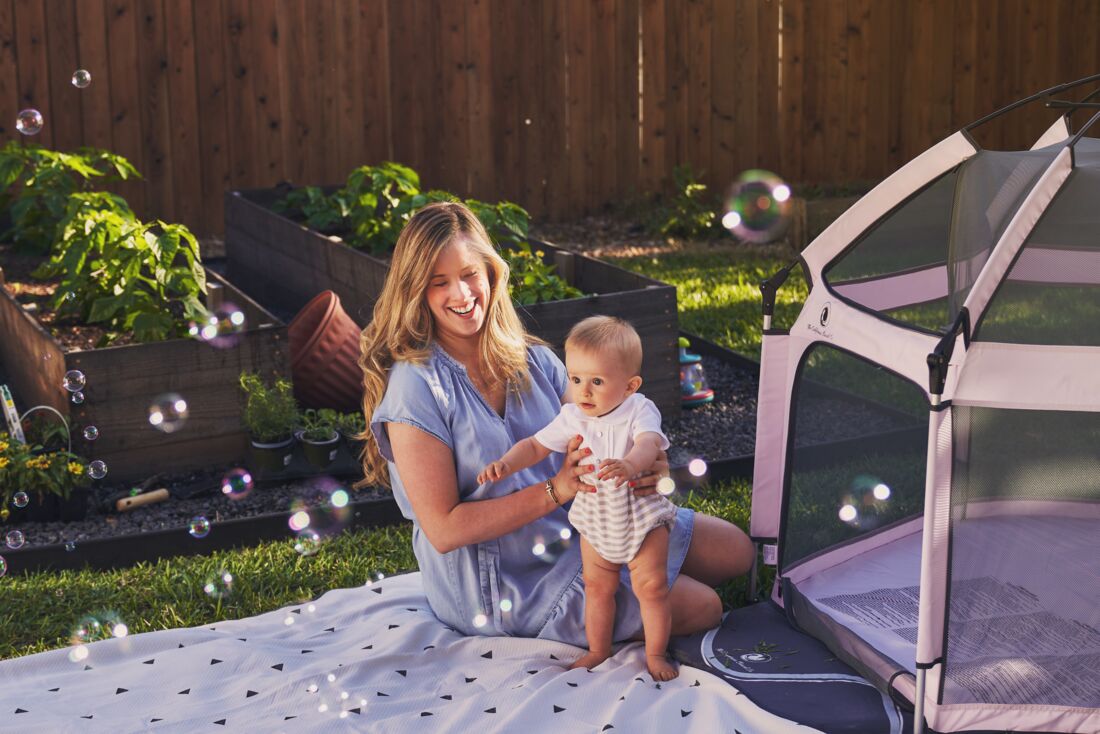 Pop ’N Go® Portable Playpen