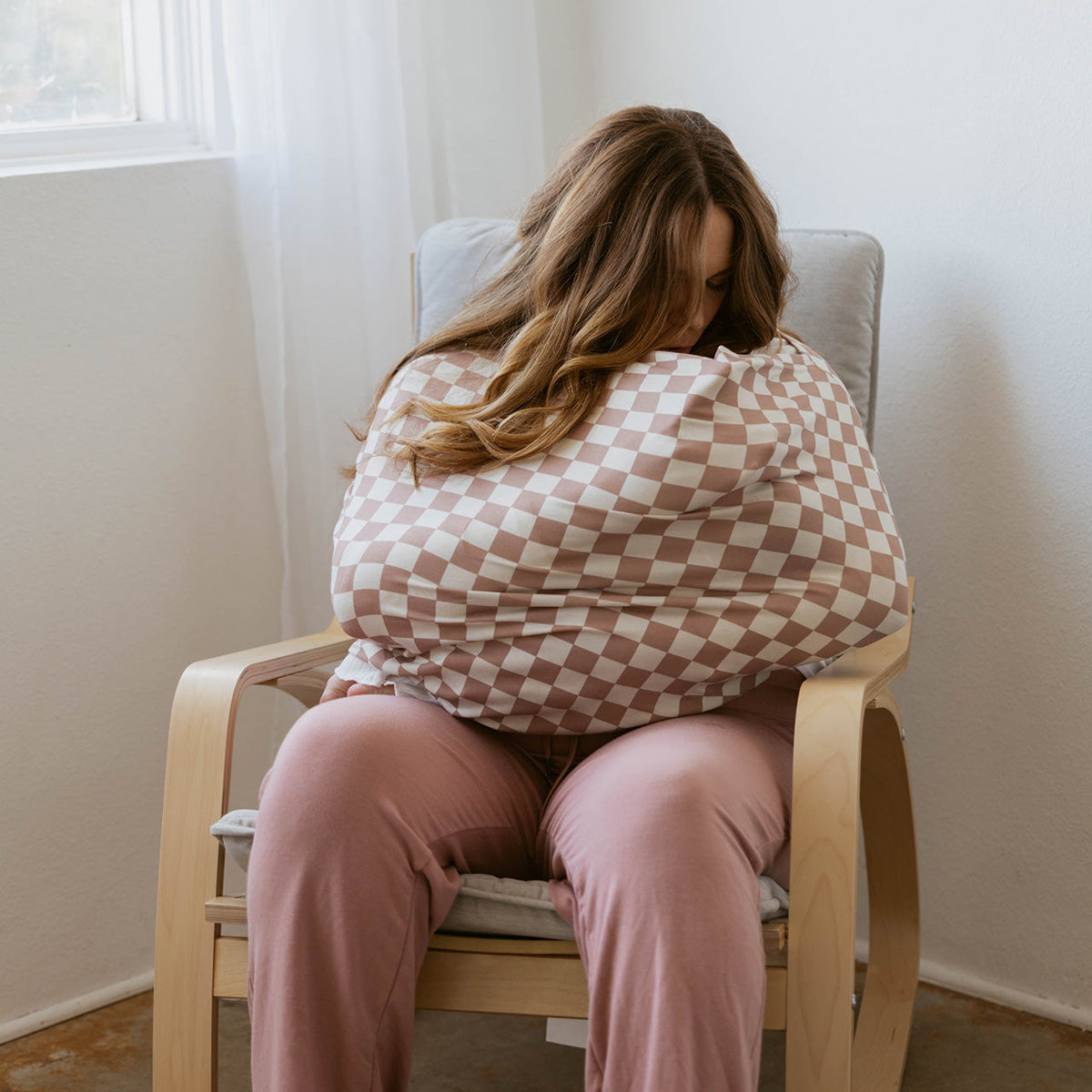 Rosewood Checker Nursing & Multi-Use Cover