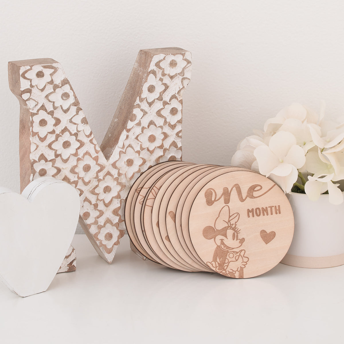Minnie Mouse Baby Wooden Milestone Cards, 12-Piece Set
