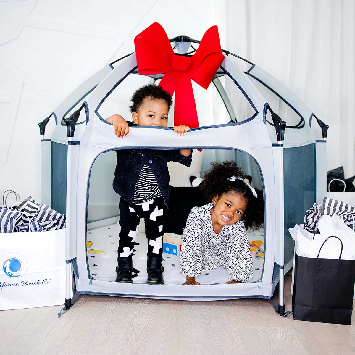 Pop ’N Go® Portable Playpen